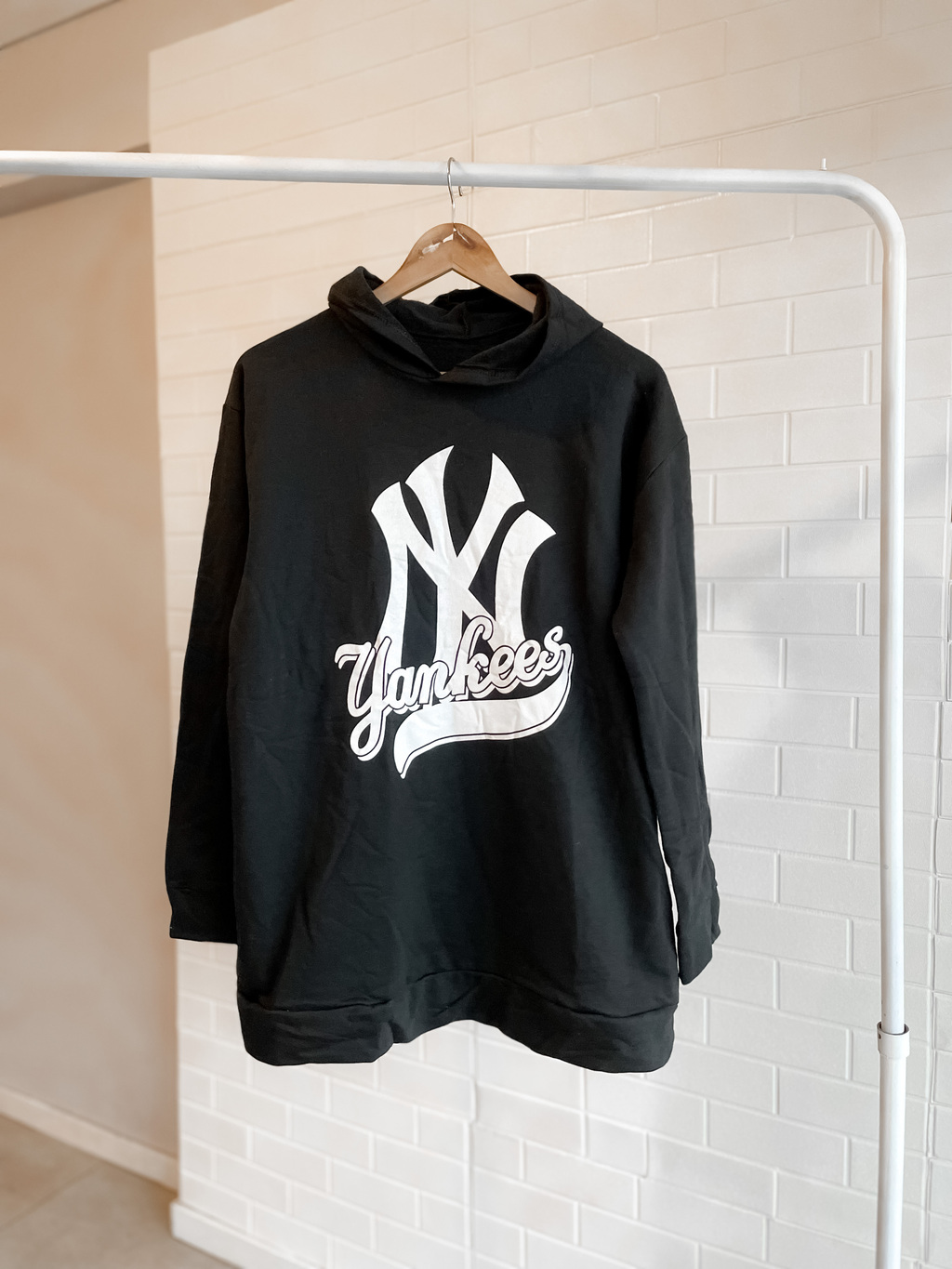buzo yankees Comprar en LA TERESITA TIENDA