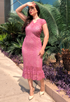 Vestido Tubinho em Renda Rosa Antigo Moda Evangélica (Luiza)