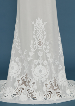 S0432 - GASA BORDADA CON DETALLE EN GUIPIURE - Sole Silva Telas de Novias ~ Bridal Fabrics