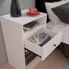 Imagen de Mesa De Luz Con Un Cajón y Estante (Blanco)