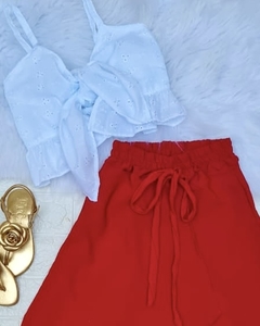 Conjunto Cropped Laise Branco e Saia Midi Vermelha - comprar online