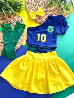 Conjunto BRASIL Copa do Mundo (Saia Short Amarelo + Cropped Azul + Laço de Cabelo) - comprar online