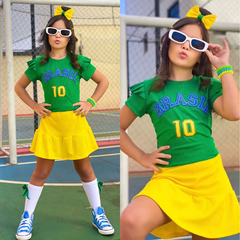 Conjunto BRASIL Copa do Mundo (Saia Short Amarela + Blusa Verde + Laço de Cabelo)