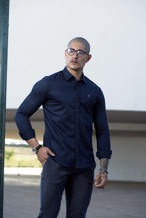 Camisa Social Maquinetada M. Longa Slim Azul Marinho 2032 - Conquest - Kamarim Patos