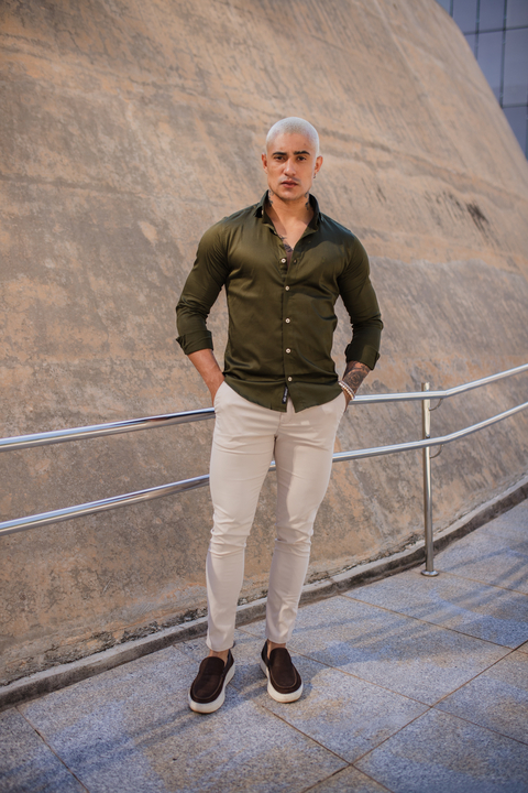 Camisa Slim M. Longa Acetinada Verde Militar - Conquest - comprar online