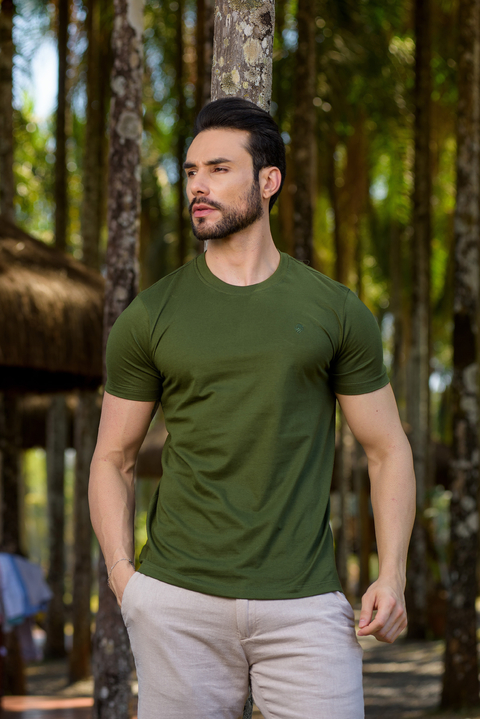 Camiseta Básica Slim Verde Militar - Conquest - loja online