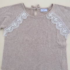 Sweater de lana liviano con encaje en hombros beige Pioppa - 12A - comprar online