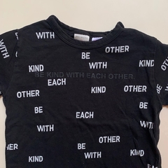 Remera manga corta de algodón negra "Be kind with each other" Zara - 3-4A - comprar online
