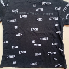 Remera manga corta de algodón negra "Be kind with each other" Zara - 3-4A en internet