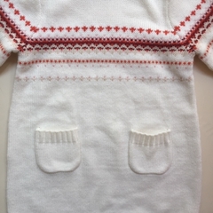 Sweater de lana cuello alto blanco con bolsillos y guarda roja Janie and Jack - 2A en internet