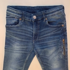 Pantalón de jean con cierre decorativo y cintura ajustable H&M *NUEVO* - 7-8A - comprar online