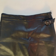 Pollera bermuda engomado negro con cintura elástica Zara *NUEVO* - 11-12A - comprar online
