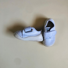 Zapatillas de lona con velcro blancas Pollito - 20 - comprar online