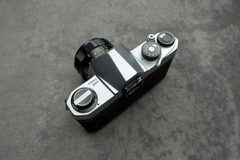 Asahi Pentax Spotmatic con lente Super Takumar 50mm f1,4 en internet