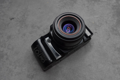 Olympus OM101 con lente Olympus 35-70mm f3,5-4,5 en internet