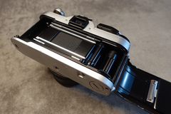 Canon AE 1 con lente Canon FD 50 mm f 1,8 - tienda online