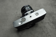 Minolta SRT101 con optica Rokkor 50mm f 1,7