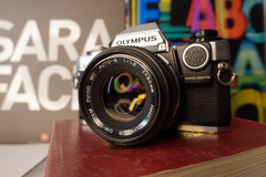 Olympus OM10 con adaptador manual - comprar online