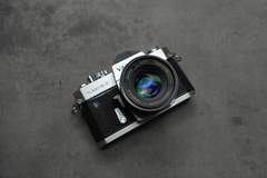 Yashica TL Electro X con optica Yashinon DS 50mm f1,7 - Oeste Analogico