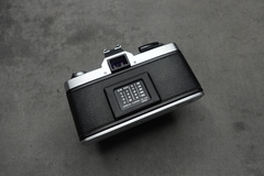 Minolta XG9 con optica 45mm f2 - Oeste Analogico