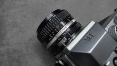 Nikon Nikkormat EL con Nikkor 50mm f1,4 PRE AI - comprar online