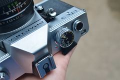 Praktica LTL con lente Pentacom 50 mm f 1,8 y estuche original en internet