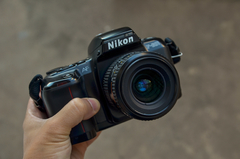 Nikon F601 Con Lente Nikon Nikkor 35 - 80 Mm F 4 - 5,6 - comprar online