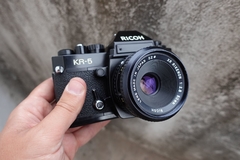 Ricoh KR 5 con optica Rikenon 50mm f 2,8 - comprar online