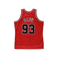 Camiseta BAPE x Mitchell & Ness Bulls ABC Basketball Swingman Jersey Red - comprar online