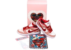 Tênis Nike SB Dunk Low StrangeLove Skateboards (Special Box)