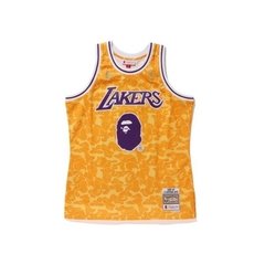 Camiseta BAPE x Mitchell & Ness Lakers ABC Basketball Swingman Jersey Yellow