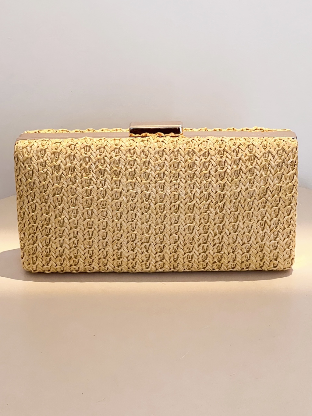 Bolsa Clutch Palha ouro com metal Dourado - Dutt & Co.