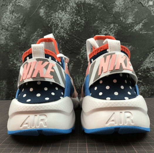 Nike air huarache parra sale