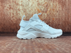 Air huarache ultra white 2025