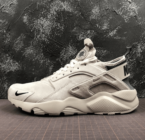 Nike air huarache store ultra suede