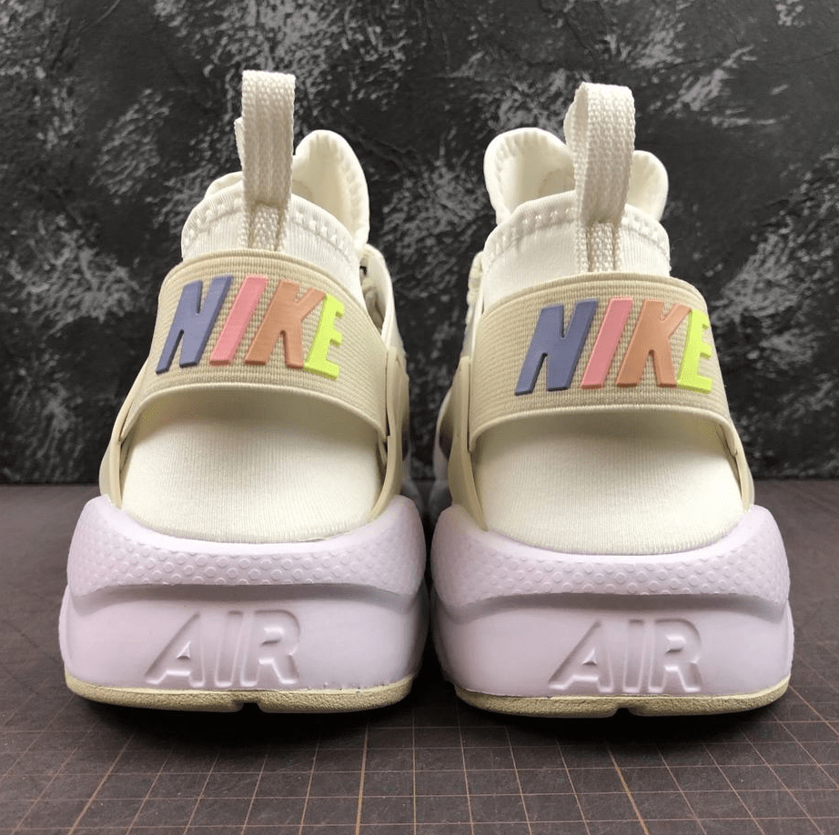 Nike air huarache run ultra (gs) sail/ royal tint hot sale