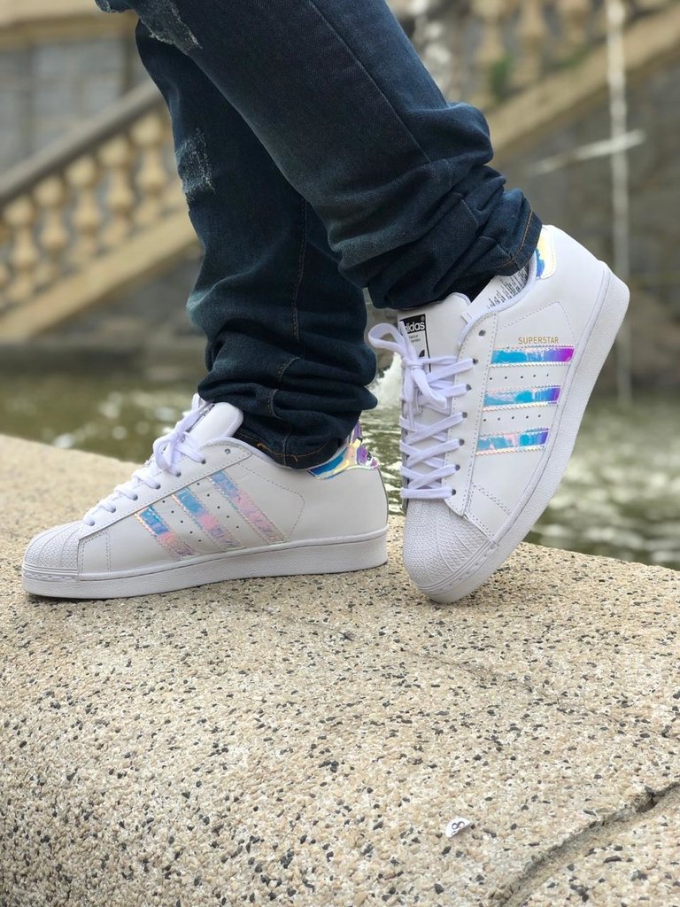 Adidas superstar holográficas hotsell