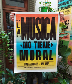 Afiche letterpress "La música no tiene moral"
