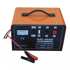 Cargador De Baterias Kushiro 12 / 24 Volt Con Auto Stop Gzl-40As 40 Amp.