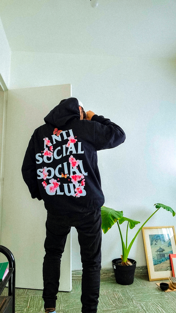 Buzo Hoodie Anti Social Social Club Sakura