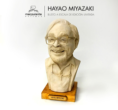 ESCULTURA HAYAO MIYAZAKI