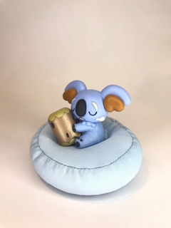 FIGURA POKEMON DURMIENDO -KOMALA