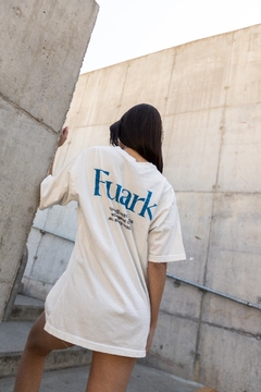 REMERA OVERSIZE ETERNAL WHITE - comprar online