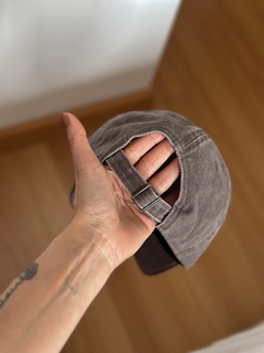 gorra cuerito - tienda online