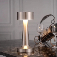 Lámpara de mesa Led Touch - comprar online