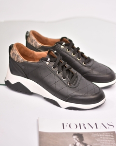 Zapatillas GENOVA NEGRA WOODLAND 24HS Cuero Forrado en Cuero con Plantilla de Descanso hasta TALLE 41!