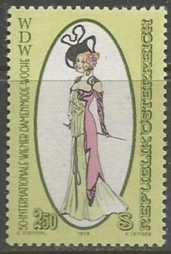 17304 ... ÁUSTRIA - DESFILE DE MODAS - 2,50 S - 1979 - MINT