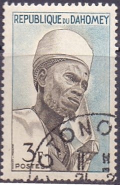 23274 DAHOMEY - NATIVO - 3 F. - USADO