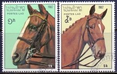 24996 .... LAOS - CAVALOS DE RAÇA - SERIE USADA