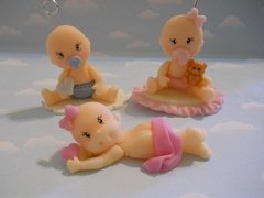 Souvenirs Varón 20 Bebes Disfrazados Bautismo Porcelana Fria - comprar online